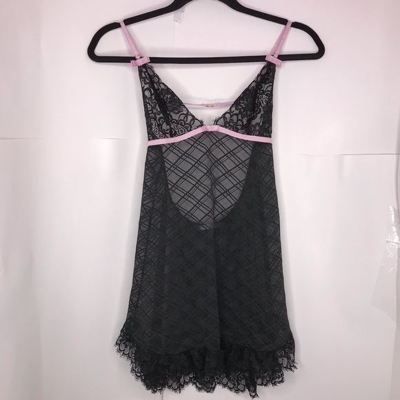 Victoria’s Secret | Lingerie With Small Pink Bows - Picture 4 of 7